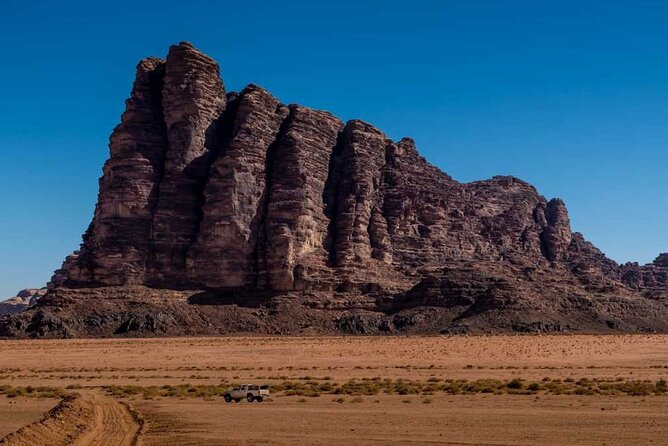 2-Day Private Tour in Jordan - Deluxe Tent - The three-hour drive from Amman to Petra