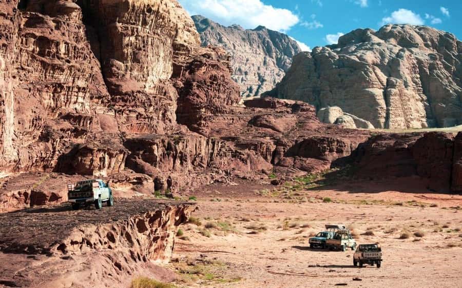2-Day Tour from Amman to Petra, Wadi Rum, and Dead Sea - Who will enjoy this tour most