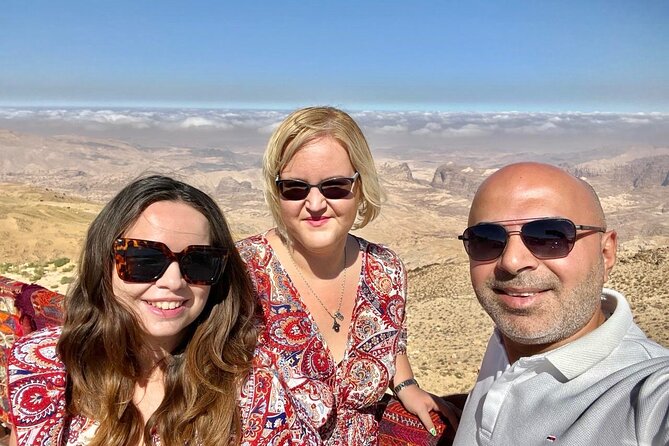 2 Private Tour Days From Amman, Petra, Wadi Rum, Dead Sea, Amman - Petra in four hours, from the Siq to the Treasury