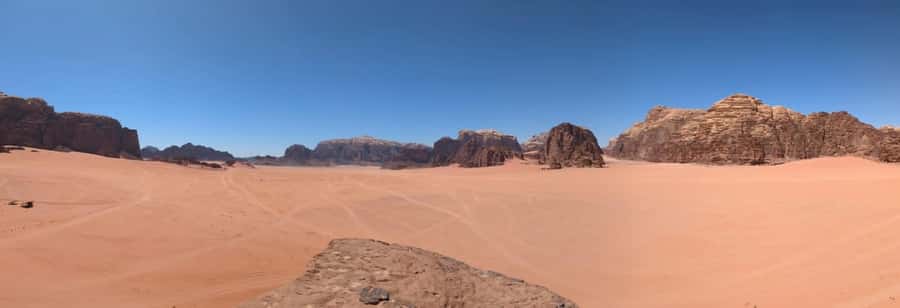 2H Jeep Tour Morning or Sunset Wadi Rum Desert Highlights - Lawrence’s Spring and the human side of the desert