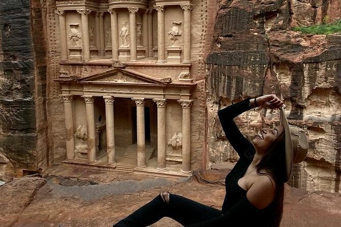 3Day Private tour from Amman to Petra Wadi Rum Aqaba Dead Sea - Petra at 7:00 AM: the main event