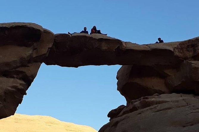 4 Days Best of Jordan (Customizable) - Day three: four hours among the cliffs of Wadi Rum