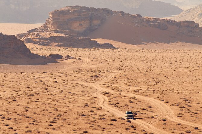 5 Hour Jeep Tour with Meal and Accommodation - Sunset views and the best time for photographs