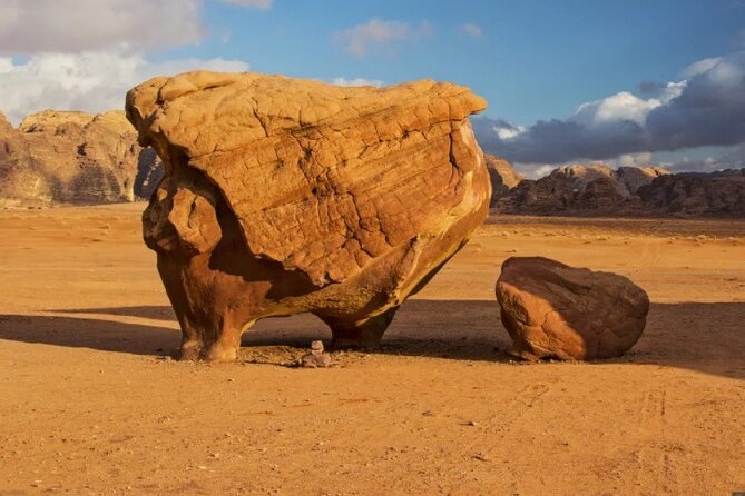9-Day Private Tour, All Over Jordan - Customizable - Day 7: From desert sunrise to Aqaba’s Red Sea