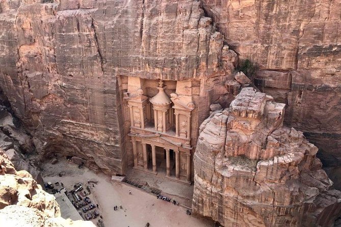 A Full Day Trip To Petra From Amman - What the driver adds to the experience
