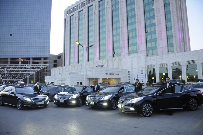 Airport pickup or drop off transfer from or to Amman city - Key points at a glance
