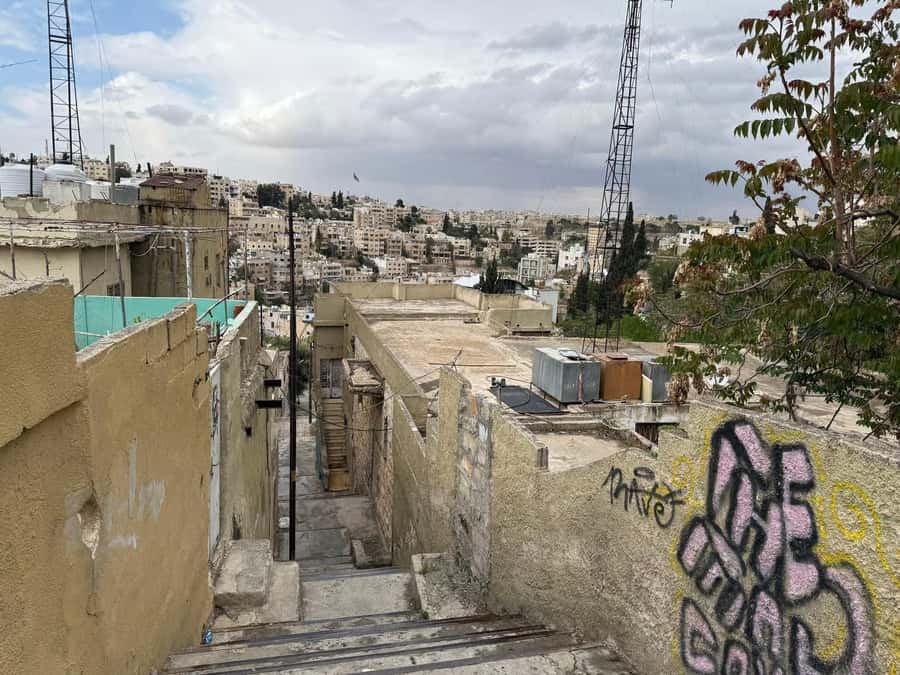 Amman: Hidden Gems & Underground Local Neighborhoods Tour - Starting at the First Circle on Rainbow Street