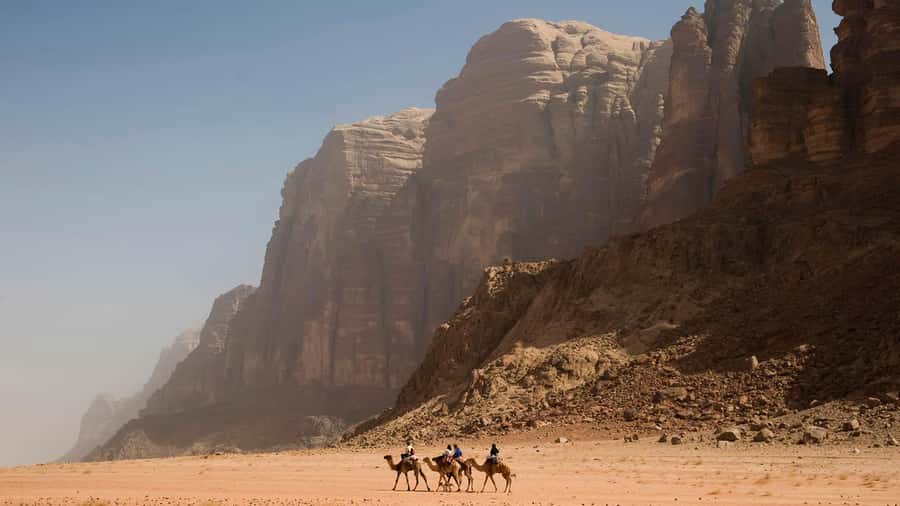 Amman: Petra, Wadi Rum, and Dead Sea 2-Day Tour - Should you book this Petra, Wadi Rum, and Dead Sea tour?