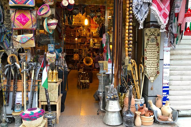 Amman Special City Tour with Professional Guide - The Citadel and Umayyad Palace