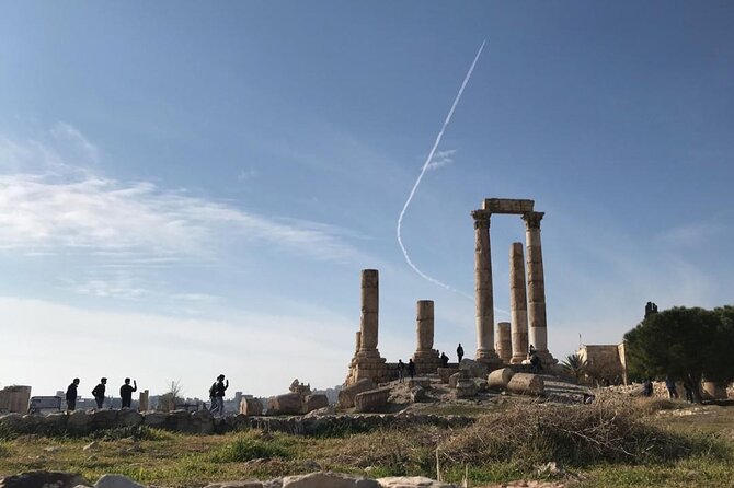 Amman Special City Tour with Professional Guide - Rainbow Street and small local shops