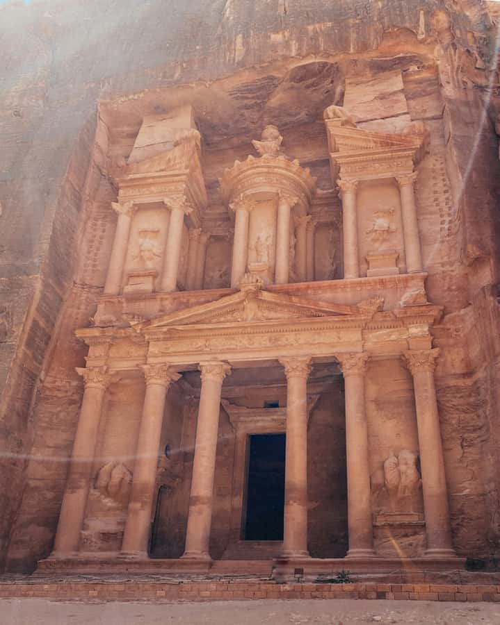Amman to Petra Wadi Rum Dead Sea 2 or 3 Days Private Tour - Why this route works from Amman