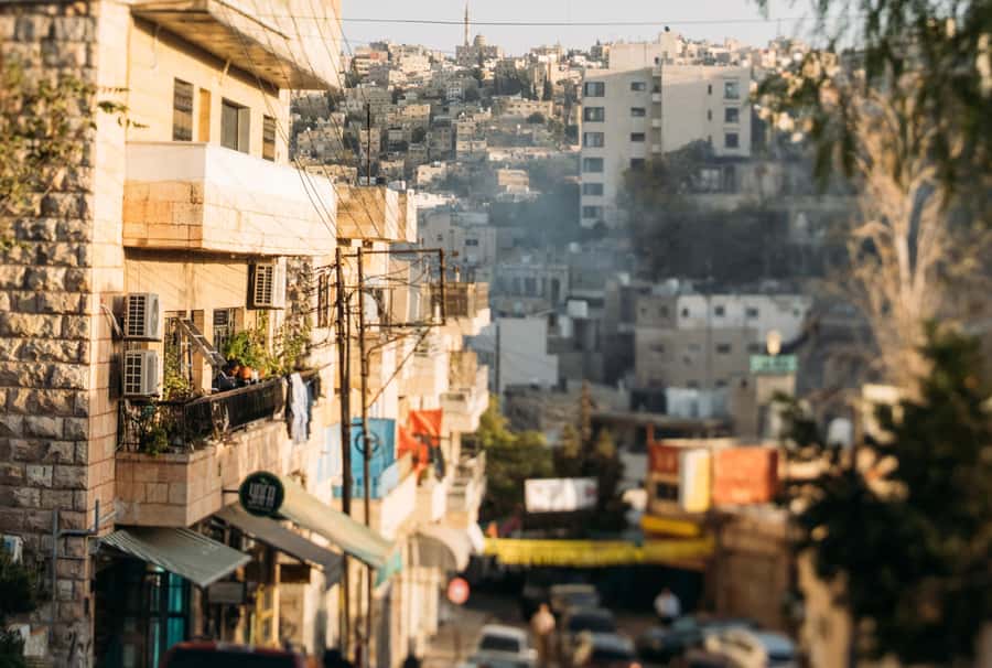 Amman Walking Tour: Hidden Gems, Culture & Street Food - King Abdullah I Mosque: a useful cultural introduction