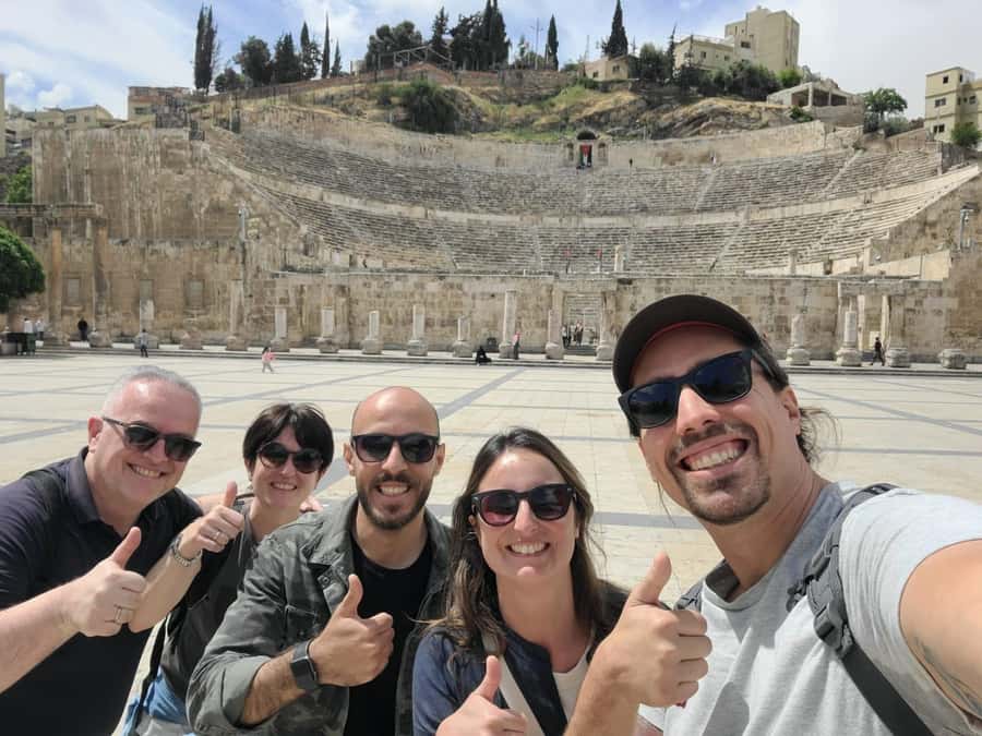 Amman Walking Tour: Hidden Gems, Culture & Street Food - Downtown markets, tea shops, and everyday Amman