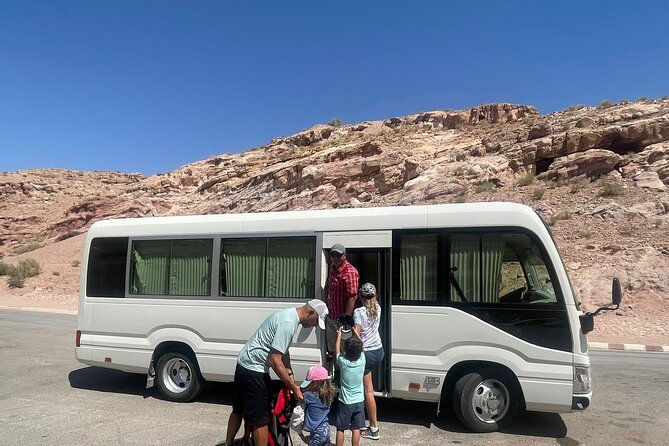 Aqaba Airport Transfer to Petra - Drivers who keep the journey easy