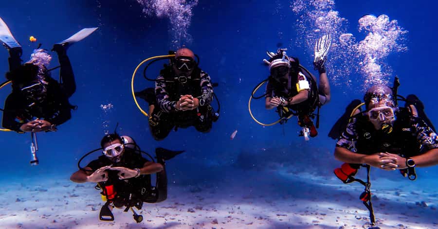 Aqaba Dive Adventure: Explore The Red Sea On A Tour - The 20-minute safety briefing at South Beach