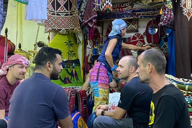 Aqaba Walking Tour : History ,Culture & Food - Sayadieh at the local fish market