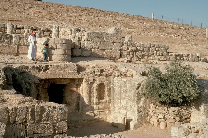 Cave of the Seven Sleepers and Amman Islamic Sites Tour - Who will get the most from this tour