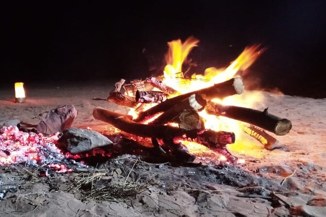 Cooking outside in little Petra between the Mountains. - The people who shape the evening