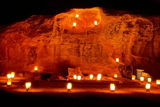 Cooking outside in little Petra between the Mountains. - Learning how Bedouin food is prepared