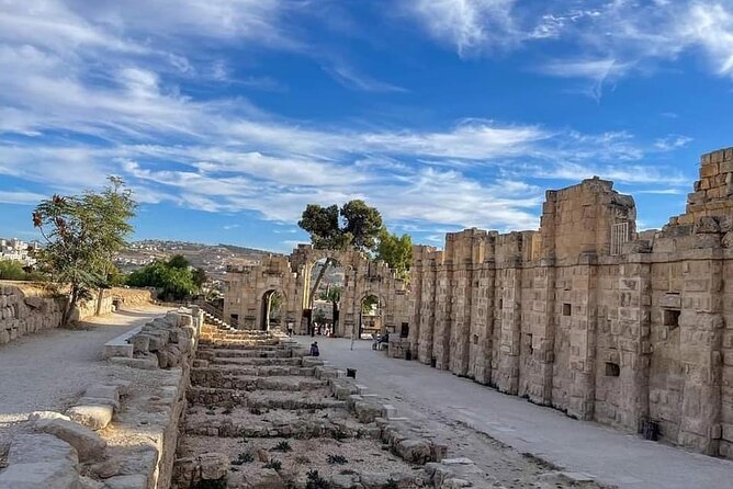 Day Tour Jerash, Ajloun and Umm Qais From Amman - Private transport, Wi-Fi, and the role of your driver
