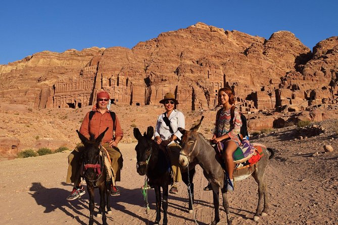 Day Tour To Petra Transfers Only From Amman - Walking into Petra through the Siq