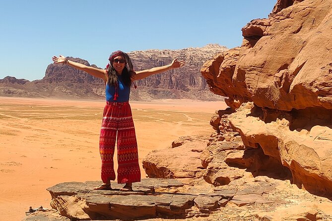 Day Tour / Traditional Meals / Over Night - Jebel Khazali and its narrow passages