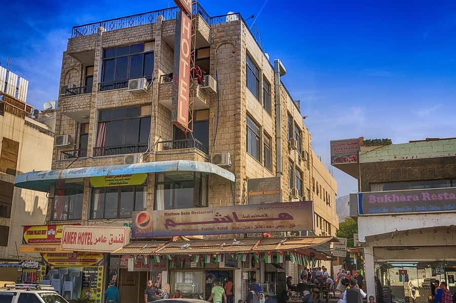 Discover Aqaba in Style: A 3-h City Tour by Car with meal - Key points at a glance