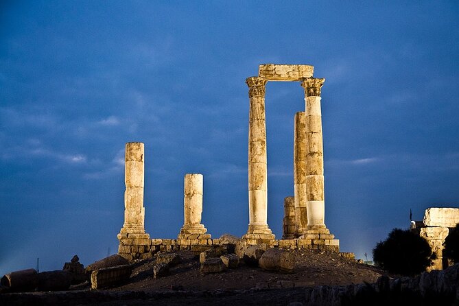 Downtown (Amman city) sightseeing 5 hours - Seeing Roman scale at the Theatre
