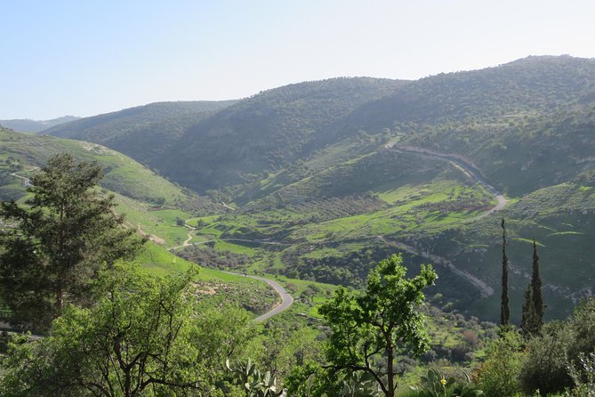 Explore Jordan Tour 6 day tour 5 nights - Madaba and Mount Nebo Before the King’s Highway