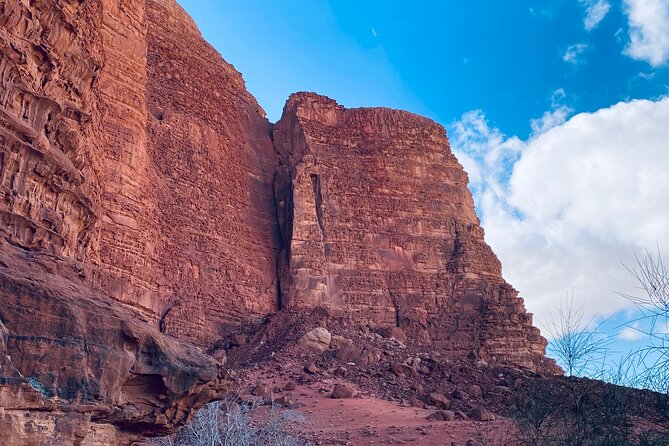 Explore Wadi Rum: Jeep Tour, Bed and Breakfast, and Dinner - What the $81.43 price really buys