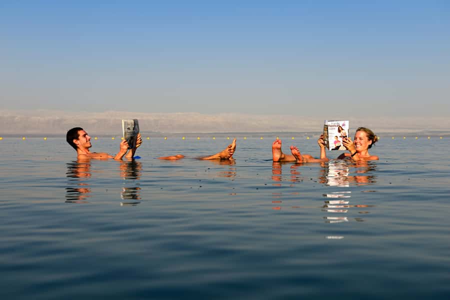 From Amman: 5-Hour Dead Sea Experience with Lunch & Return - Arriving at a five-star Dead Sea resort