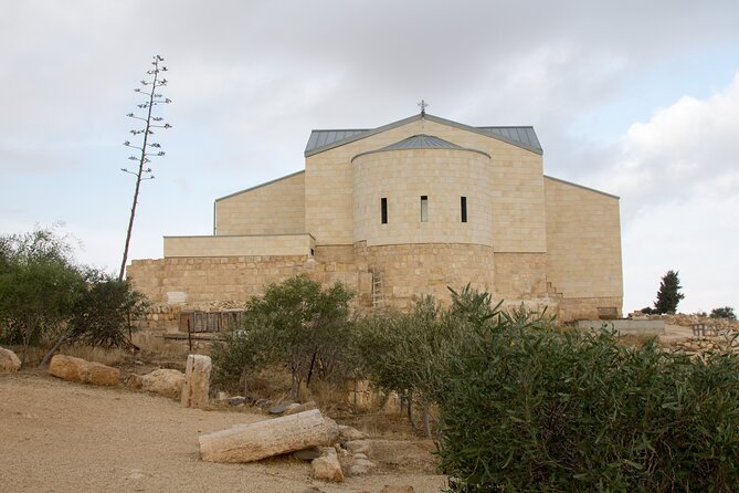 From Amman :Dead Sea ,baptism site,mount Nebo and Madaba Full day - Key points at a glance