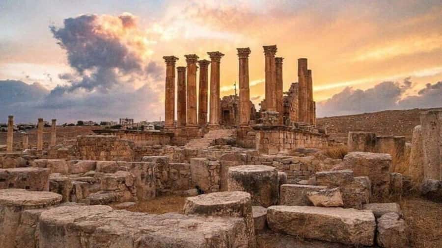 From Amman: Jerash and Ajloun Day Tour - The private car is part of the value
