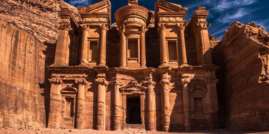 From Amman: Petra and Dead Sea Day Trip - Entering Petra through the Siq