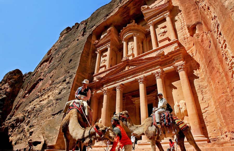 From Amman: Petra and Dead Sea Private Day Tour - Should you book it?