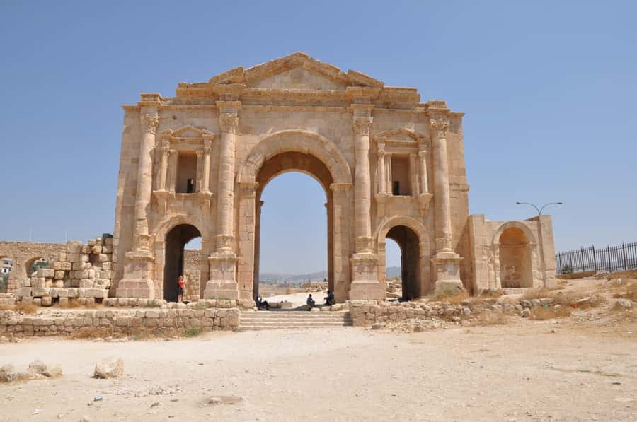 From Amman: Private Jerash, Ajloun Castle, and Umm Qais Tour - Ajloun Castle: a change from Roman columns to stone defenses