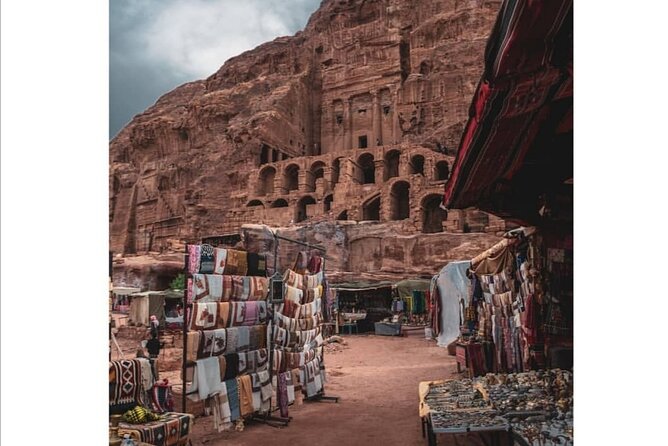 From Amman to (Aqaba, Wadi Rum and Petra) - The driver and private service