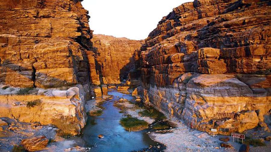 From Amman: Wadi Mujib Siq Trail Private Hiking Tour - Key points at a glance