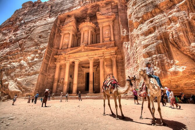 From Aqaba a Day Excursion to Petra - Why Petra feels different from an ordinary ancient site
