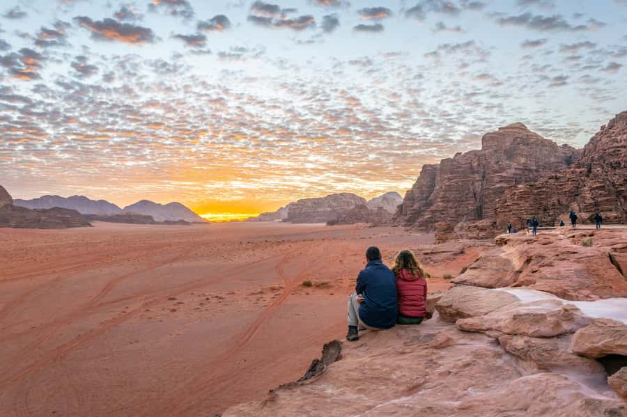 From Aqaba: Jeep Tour to Wadi Rum Desert - Meeting Bedouin culture without expecting a full cultural program