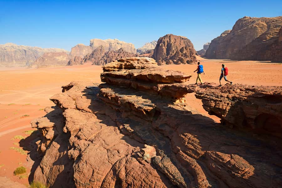 From Aqaba: Jeep Tour to Wadi Rum Desert - Timing, heat, and what to bring