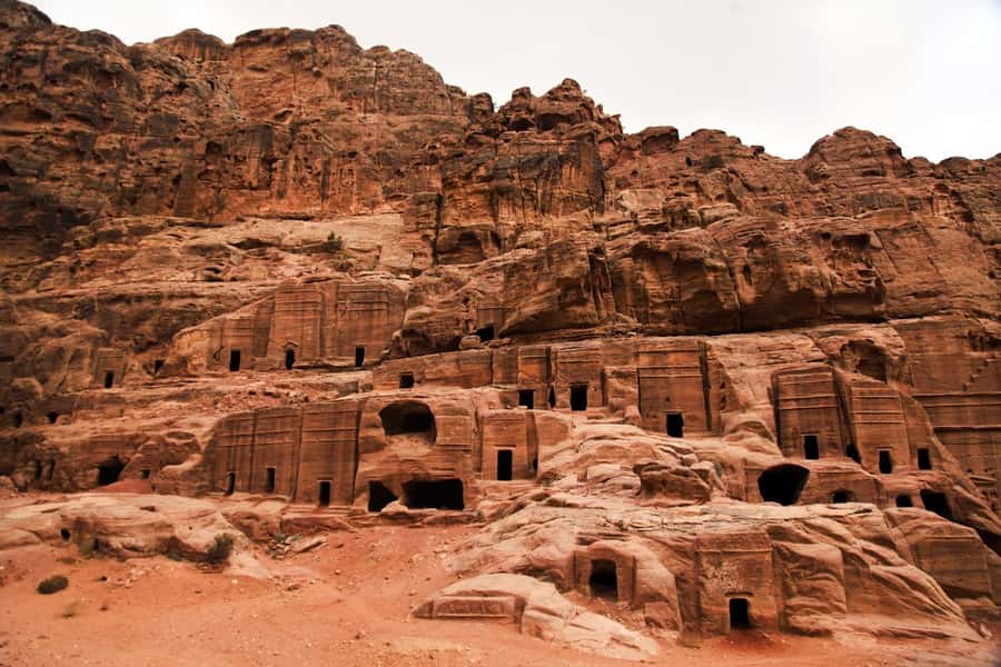 From Aqaba: Petra 1 Day Tour - Cruise passengers need extra caution