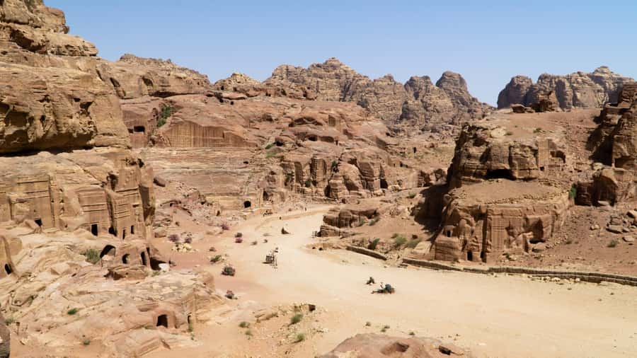 From Eilat: Petra Day Private Tour - Entering Petra through the Siq