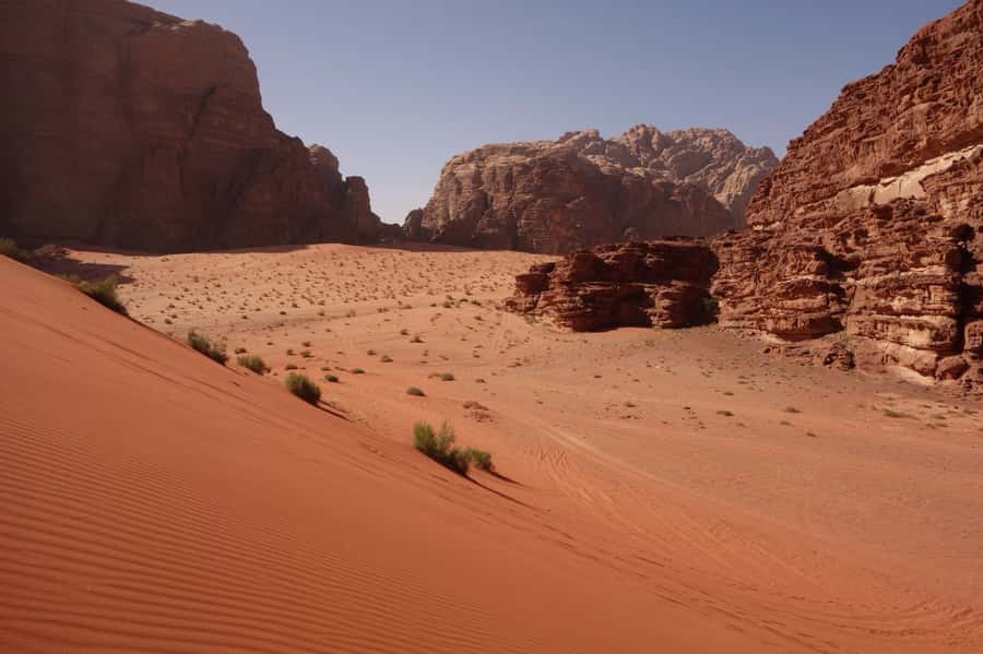 From Wadi Rum: 2-Hour Jeep Tour with Meals & Overnight Stay - The open-air Jeep ride through Wadi Rum