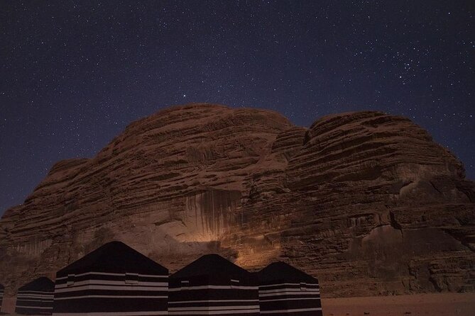 Full Day Jeep Tour and Overnight in Bedouin Camp with Meal - The White Desert and a private-feeling sunset