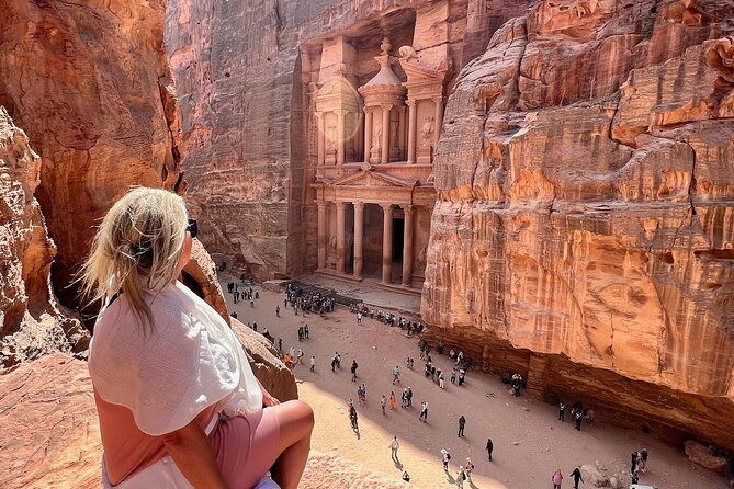 Full-Day Petra Historical Tour From Amman - The King’s Highway gives the day a sense of place