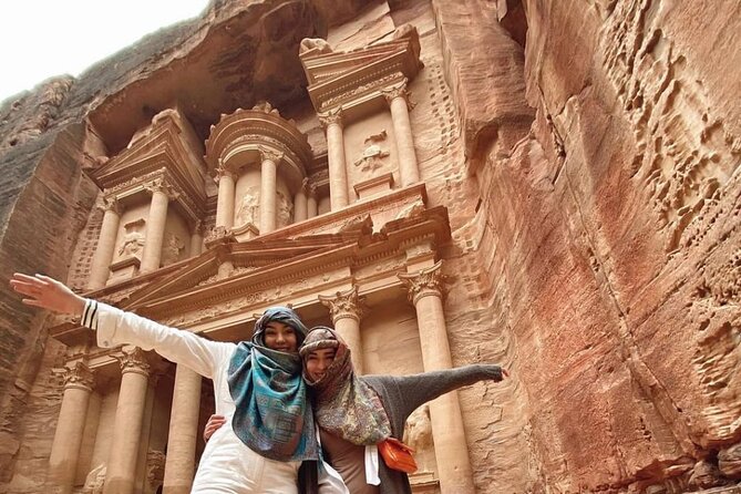 Full Day Petra Private Guided Tour - Airport pickup and the visa question