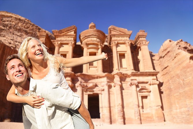 Full Day Petra Tour from Amman - Approaching Petra through the Siq