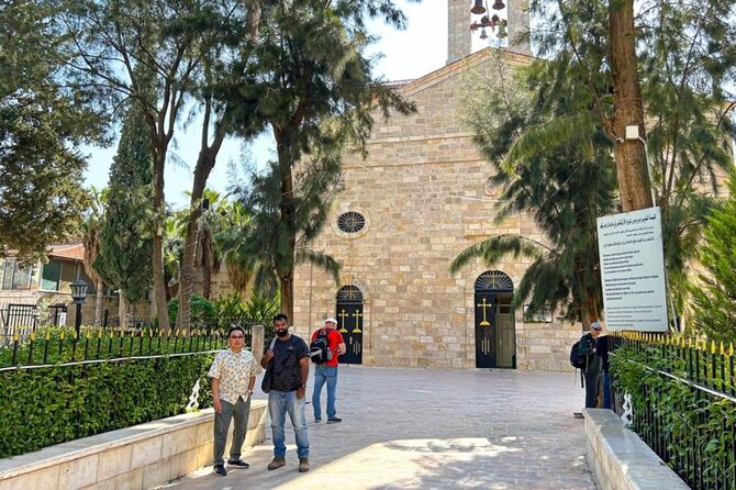 Full Day Tour in Baptism Site, Mount Nebo and Madaba - The return to Amman