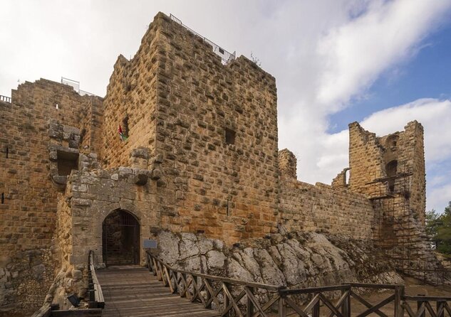 Full day Tour Jerash، Ajloun and Um Qais from Amman - Ajloun Castle: a compact fortress with broad views